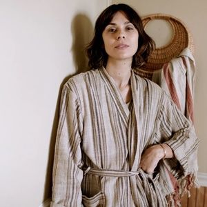 Oddbird bath/dressing robe